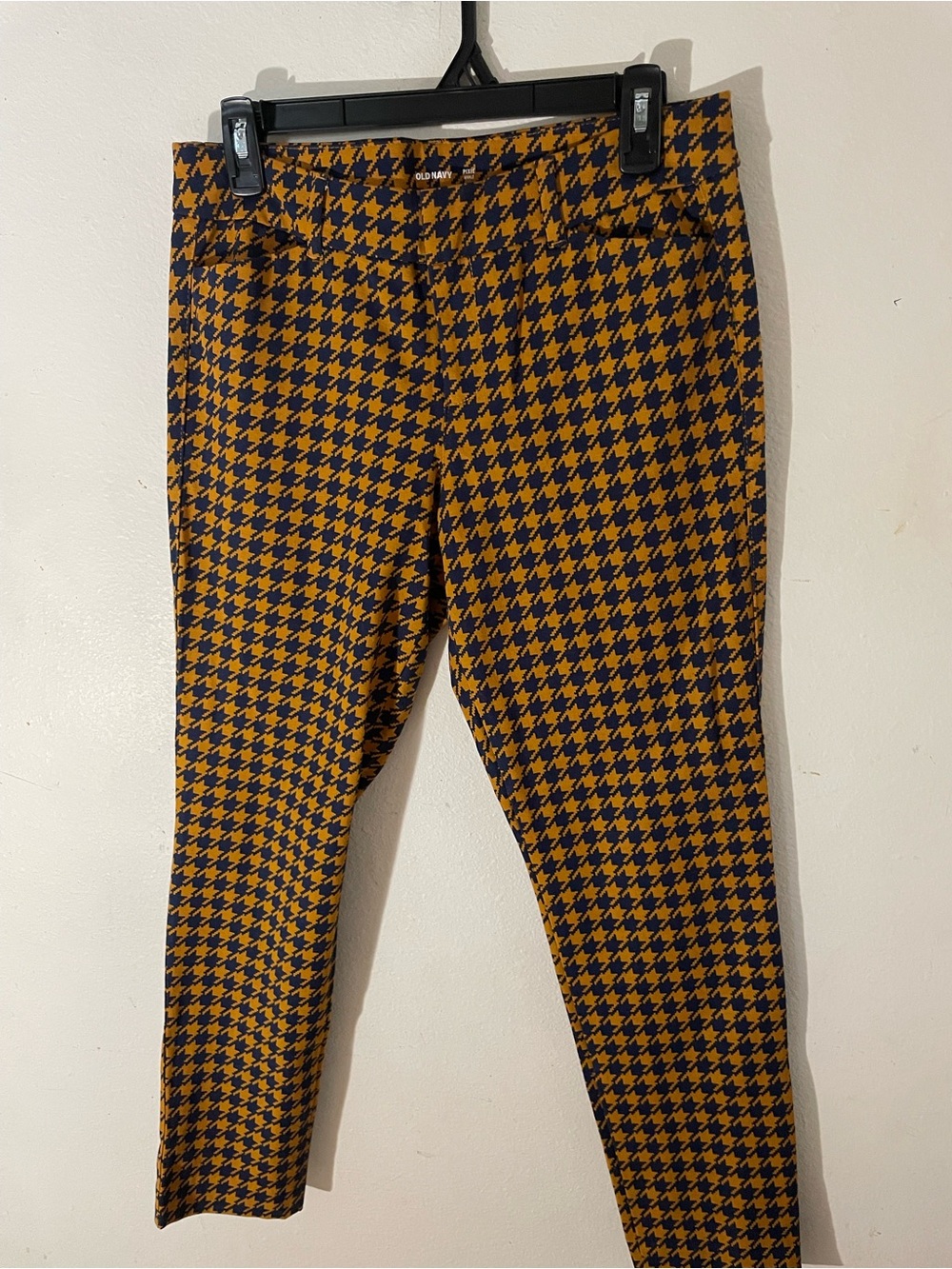 Old Navy Women's Houndstooth Skinny Jeans - Mustard & Black